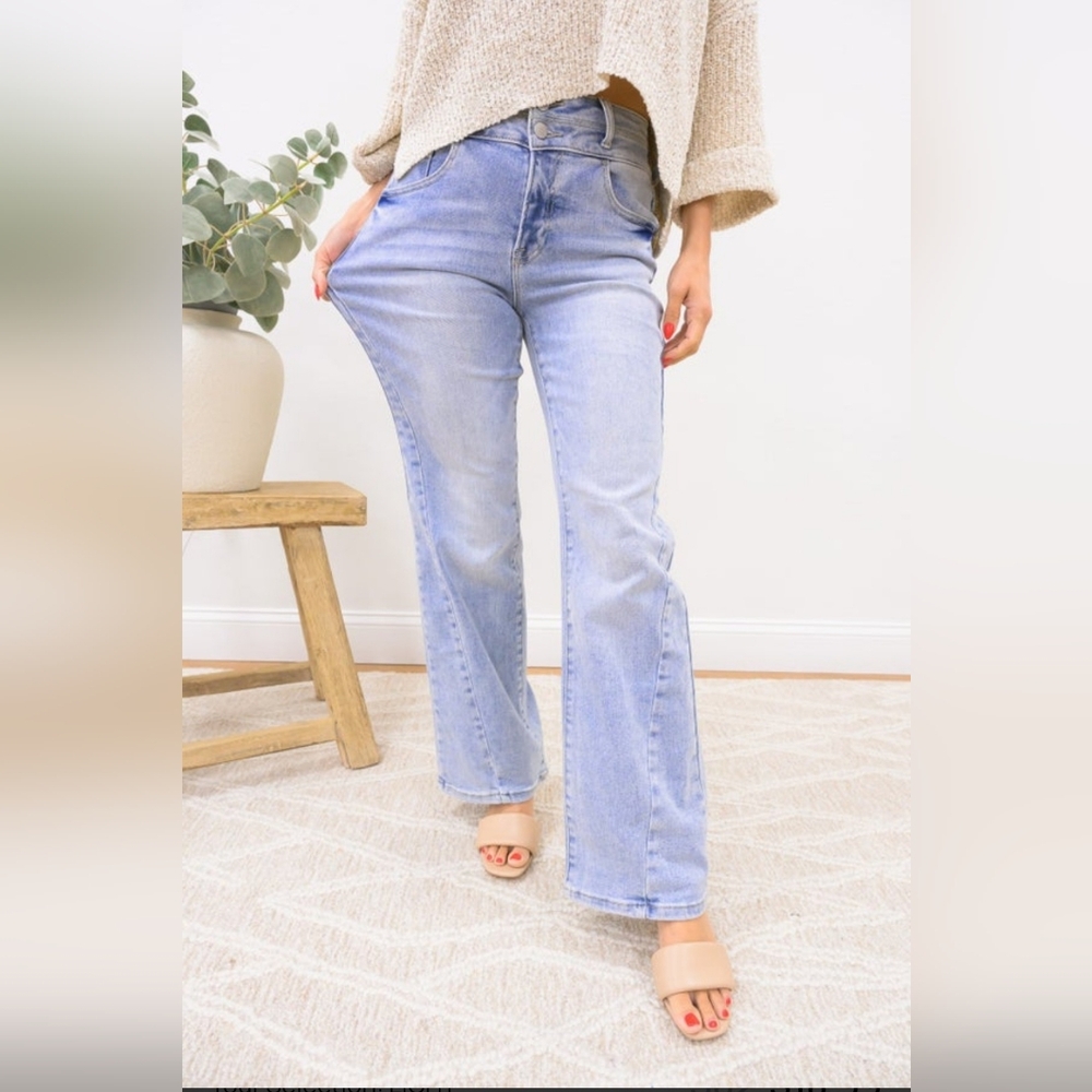 Risen, Double Agent High Rise Straight Leg Light Wash Jean, NWT 14W-16W - Picture 8 of 9